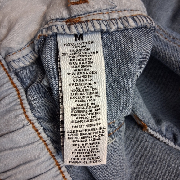 Celebrity Pink Blue Denim Overalls Size M - Picture 11 of 16